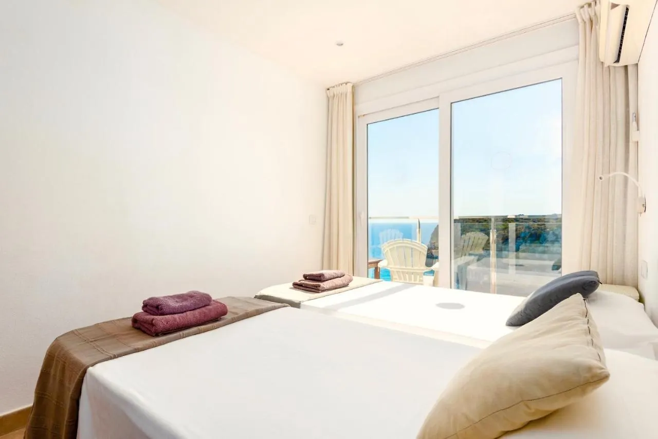 Seafront Villa Bellavista With Heated Pool By Dadovillas Cala En Porter  0*, Cala En Porter (Menorca)